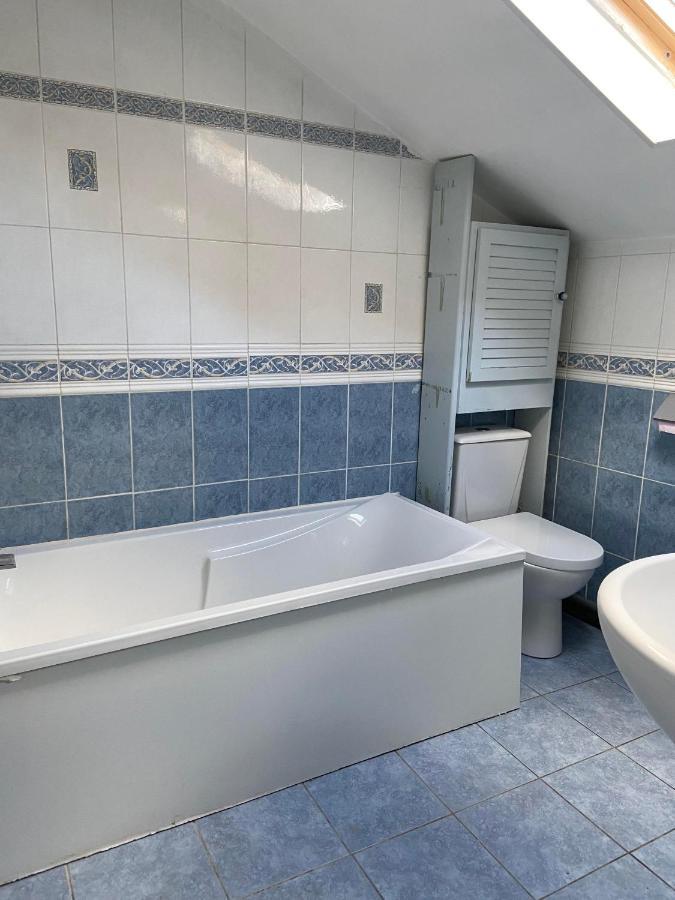 Maison Au Calme A L'Oree Du Bois. Acces A13-A14 Orgeval  Exterior foto